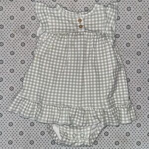 🛍 CUTE LITTLE BABIES ROMPER SIZE 3 MONTHS 🛍